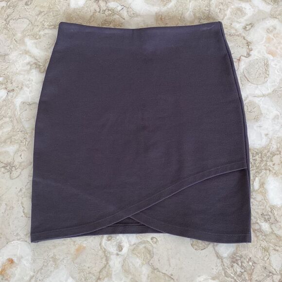 Aritzia Talula Tulip Tube Mini Skirt XS - Picture 2 of 9